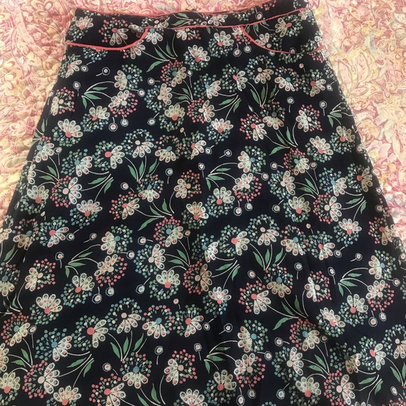 French Connection Skirt size 6 - Picture 1 of 2